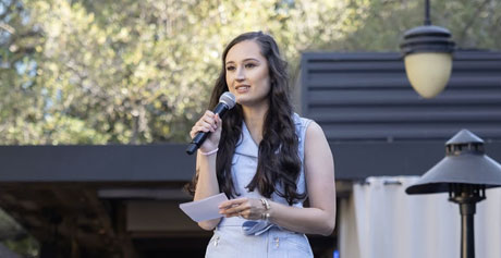 Sonia Begonia: Redefining What a Ba..