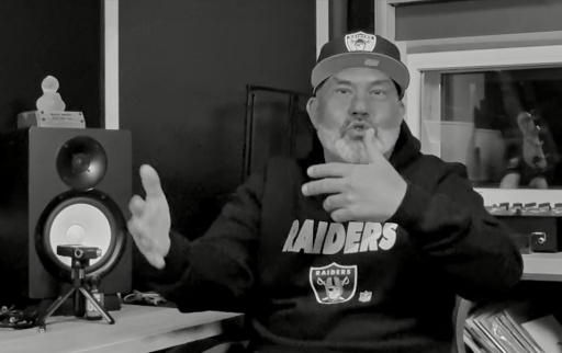 Нощ над града - част 1. Документален филм за М'глата 1995